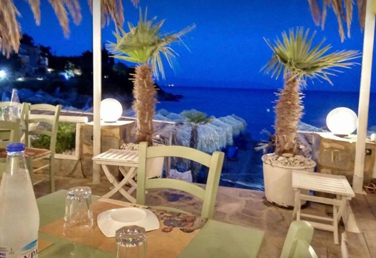 Aparthotel Haus Elena Kavala Esterno foto