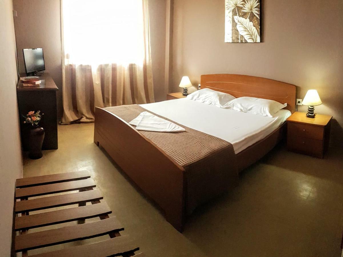 Aparthotel Haus Elena Kavala Esterno foto