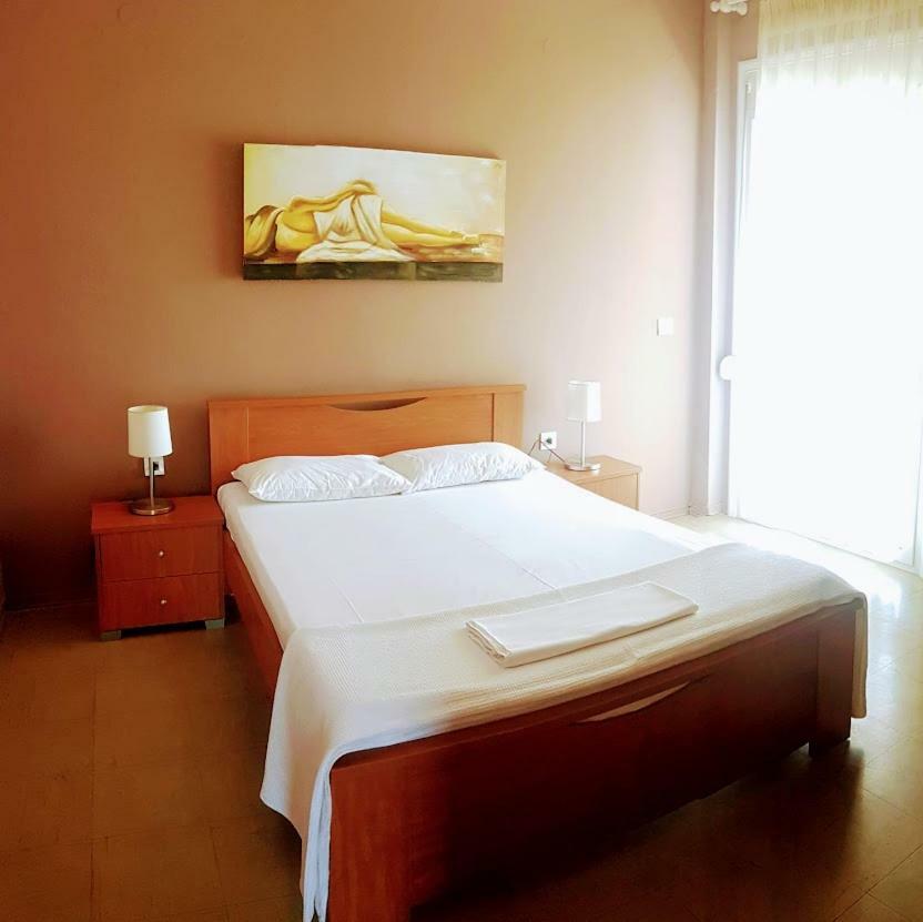 Aparthotel Haus Elena Kavala Esterno foto